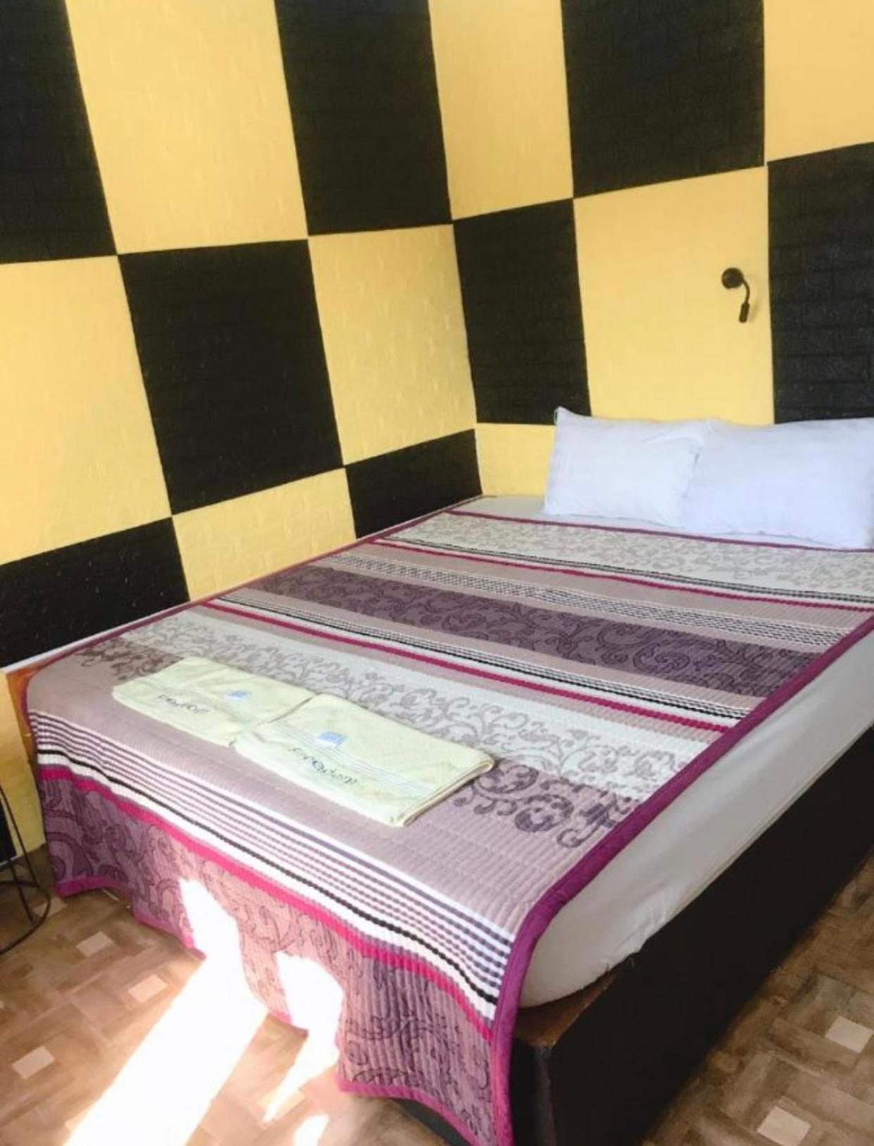 Vang Vieng Ruby Backpackers Hostel Exterior foto